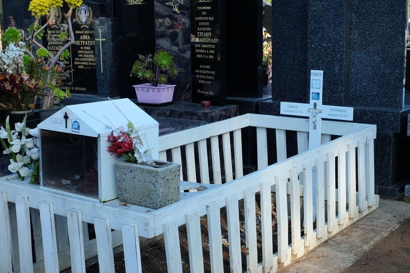 Temporary Memorials 12